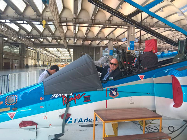 Visita FAdeA - Autoridades e invitados